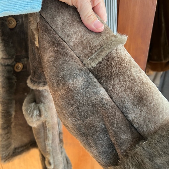 Sheep skin Vintage coat - Picture 2 of 8